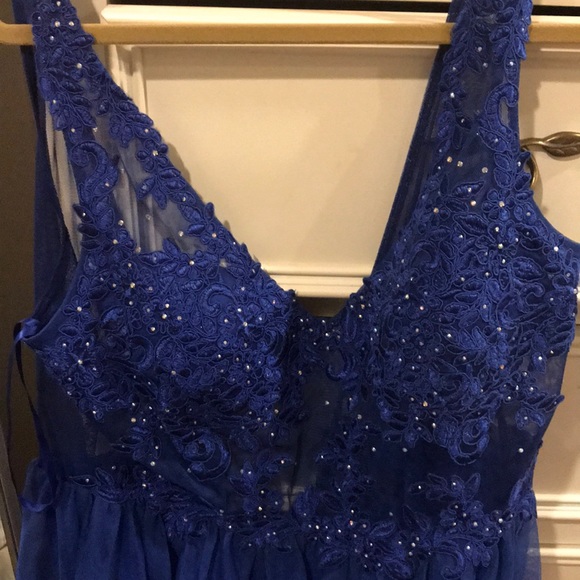 Prom Dress - Picture 2 of 4